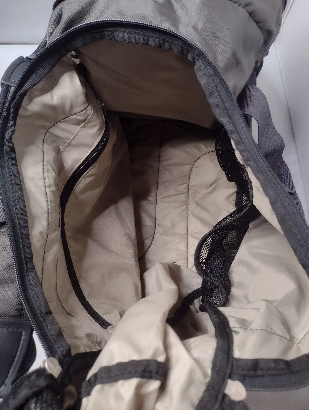 Rei Gray Duffle Bag Travel Camping Overnight Weekender Carry On A22